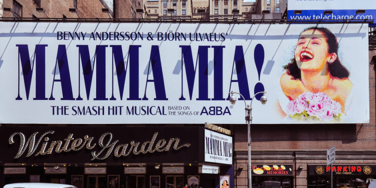 Hollywood movies that won the hearts of everyone but Americans