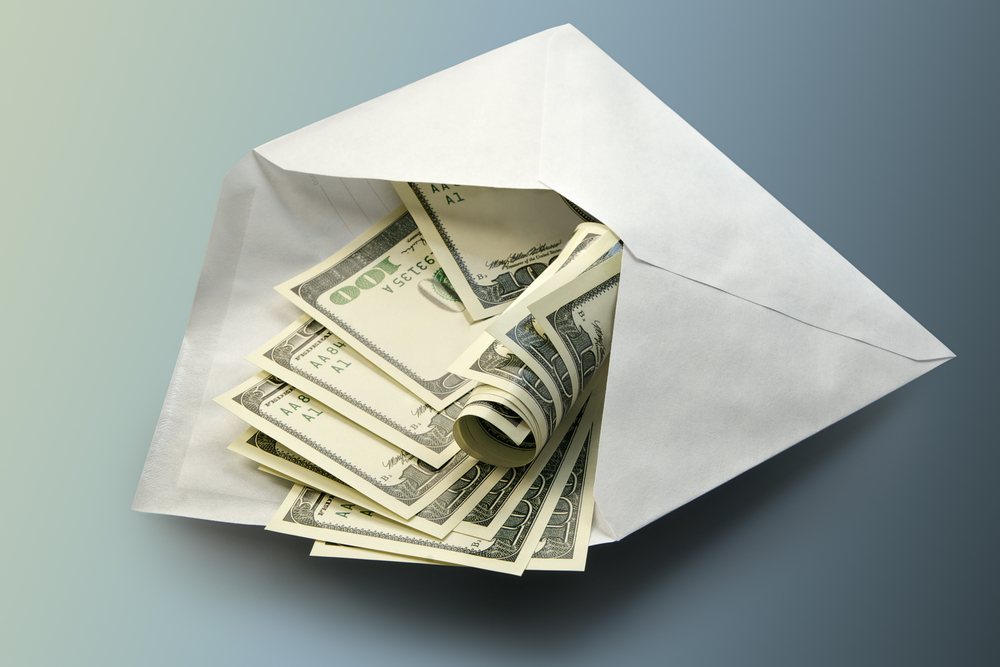 One man donated his entire stimulus check to a local restaurant